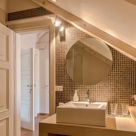 5br Centre Hvar - What'app - 0034-602-688-707 - For Reservations! Hvar Town