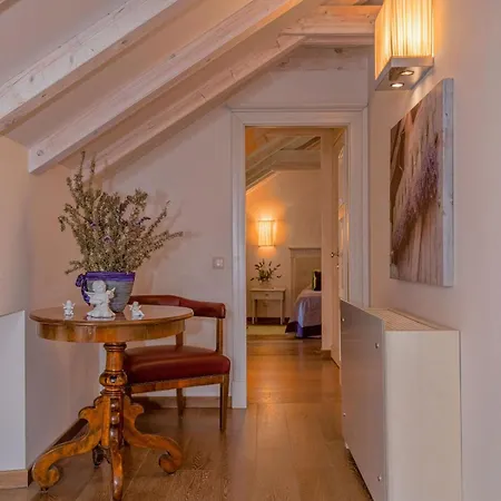 5br Centre Hvar - What'app - 0034-602-688-707 - For Reservations! * Hvar Town