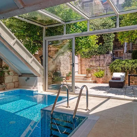 5br Centre Hvar - What'app - 0034-602-688-707 - For Reservations! * Hvar Town