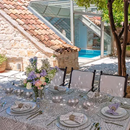 5br Centre Hvar - What'app - 0034-602-688-707 - For Reservations! Hvar Town